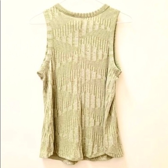 A New Day Ladies Olive Stretchy Dressy Knit Tank - Picture 2 of 8